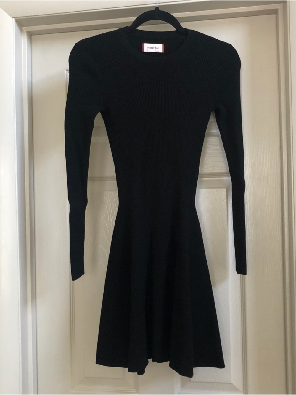 ARITZIA SUNDAY BEST black long sleeve ribbed knit fit and flare dress S